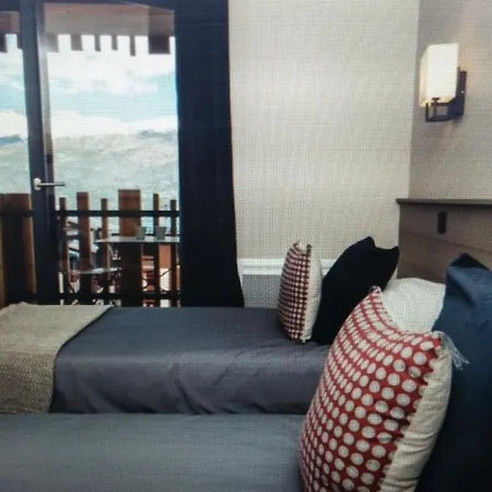 Chalet Hermine Bed & Breakfast 2*